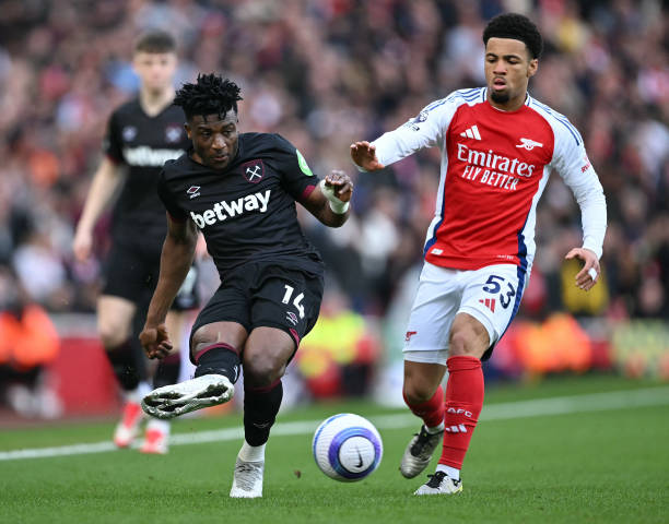 他不仅关注 他不仅关注