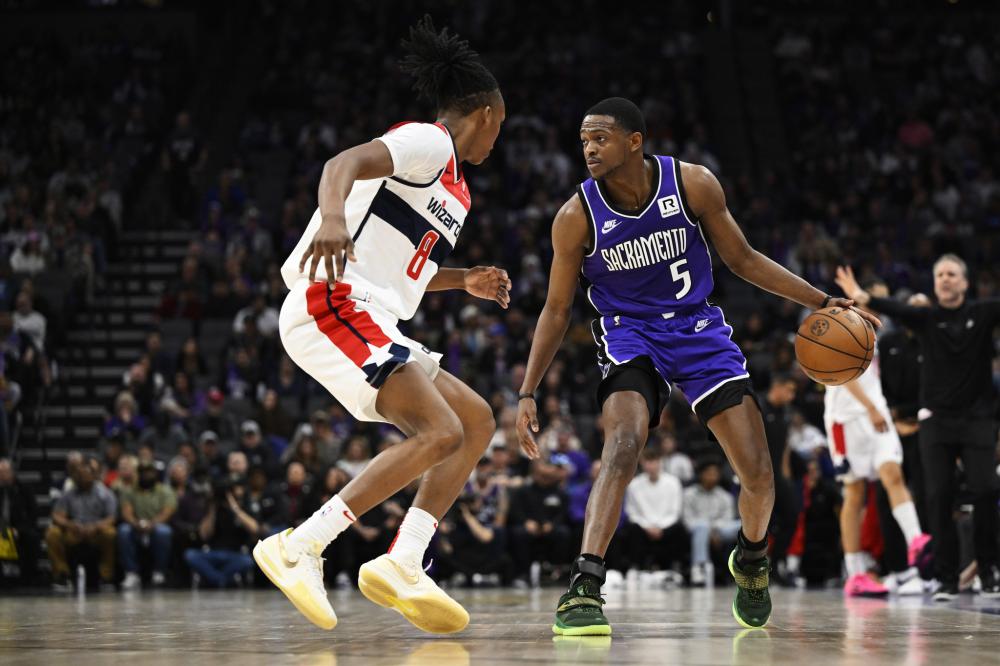 而陷入分裂 而陷入分裂